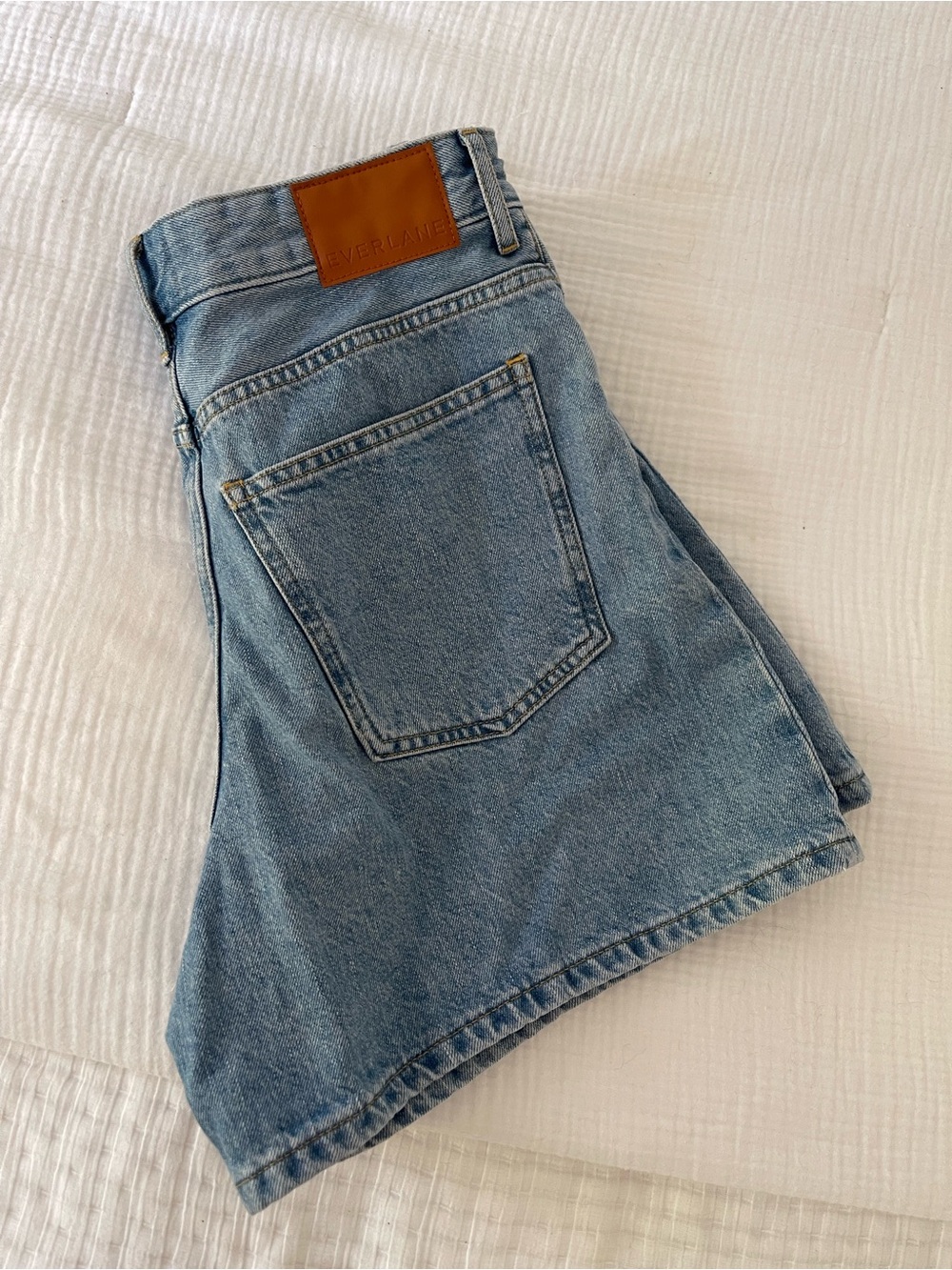 Everlane organic cotton High-Rise Shorts